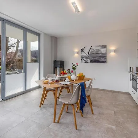 Haus Liesing Sundevit *