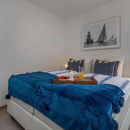 Haus Liesing Sundevit Prerow